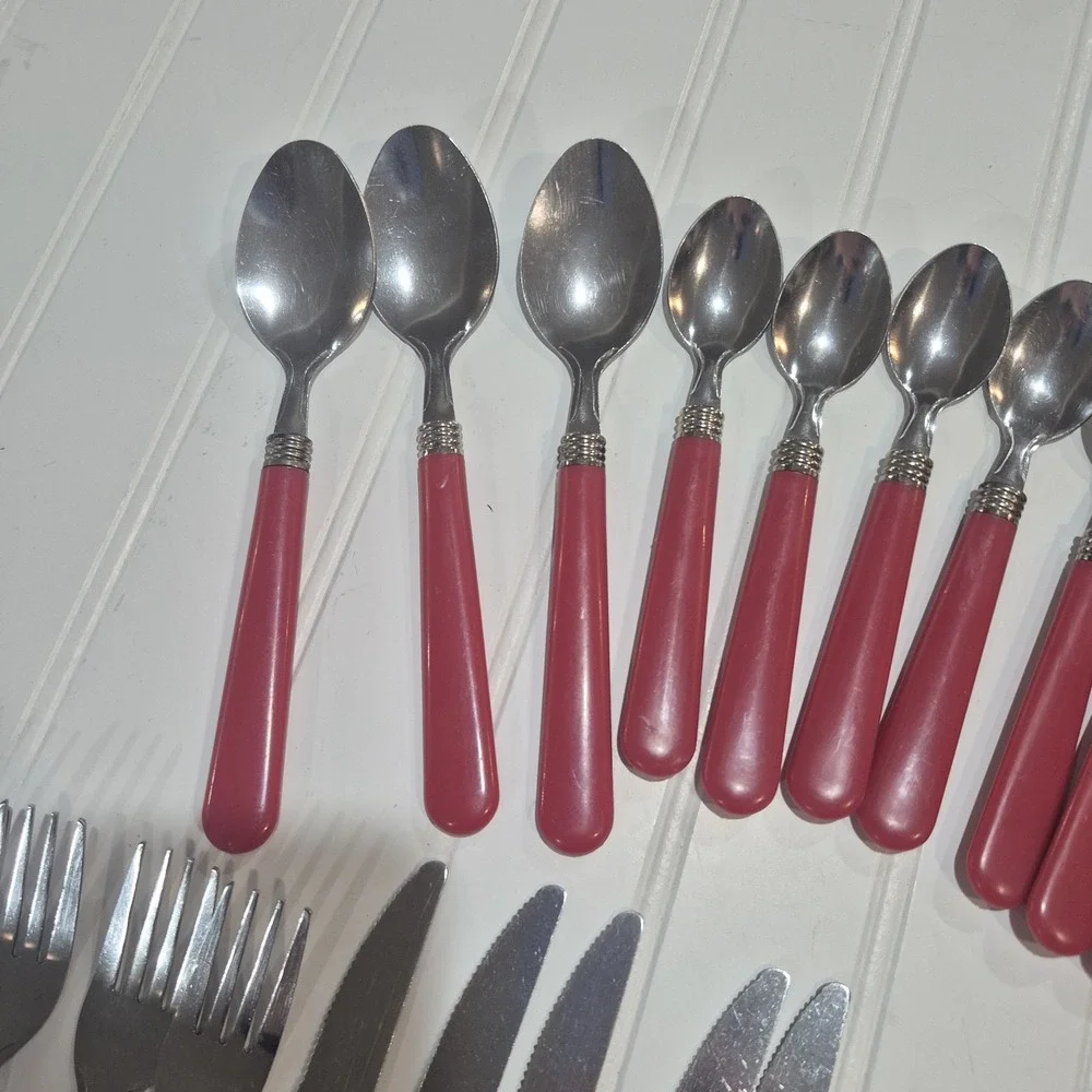 Lot of 32 Red Handle Flatware Stainless China
